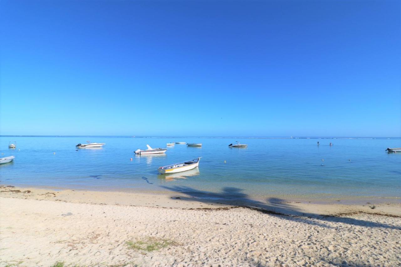 The Beach House - West Coast Mauritius ริวิแยร์นัวร์ ภายนอก รูปภาพ