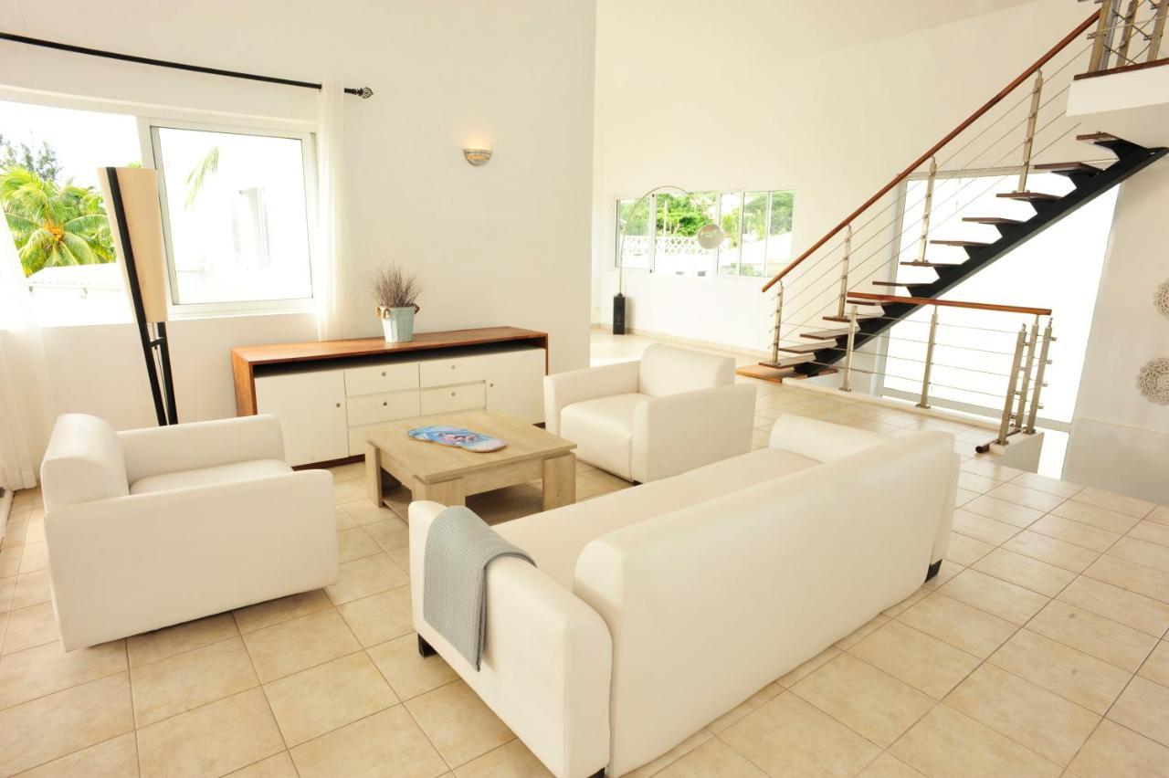 The Beach House - West Coast Mauritius ริวิแยร์นัวร์ ภายนอก รูปภาพ