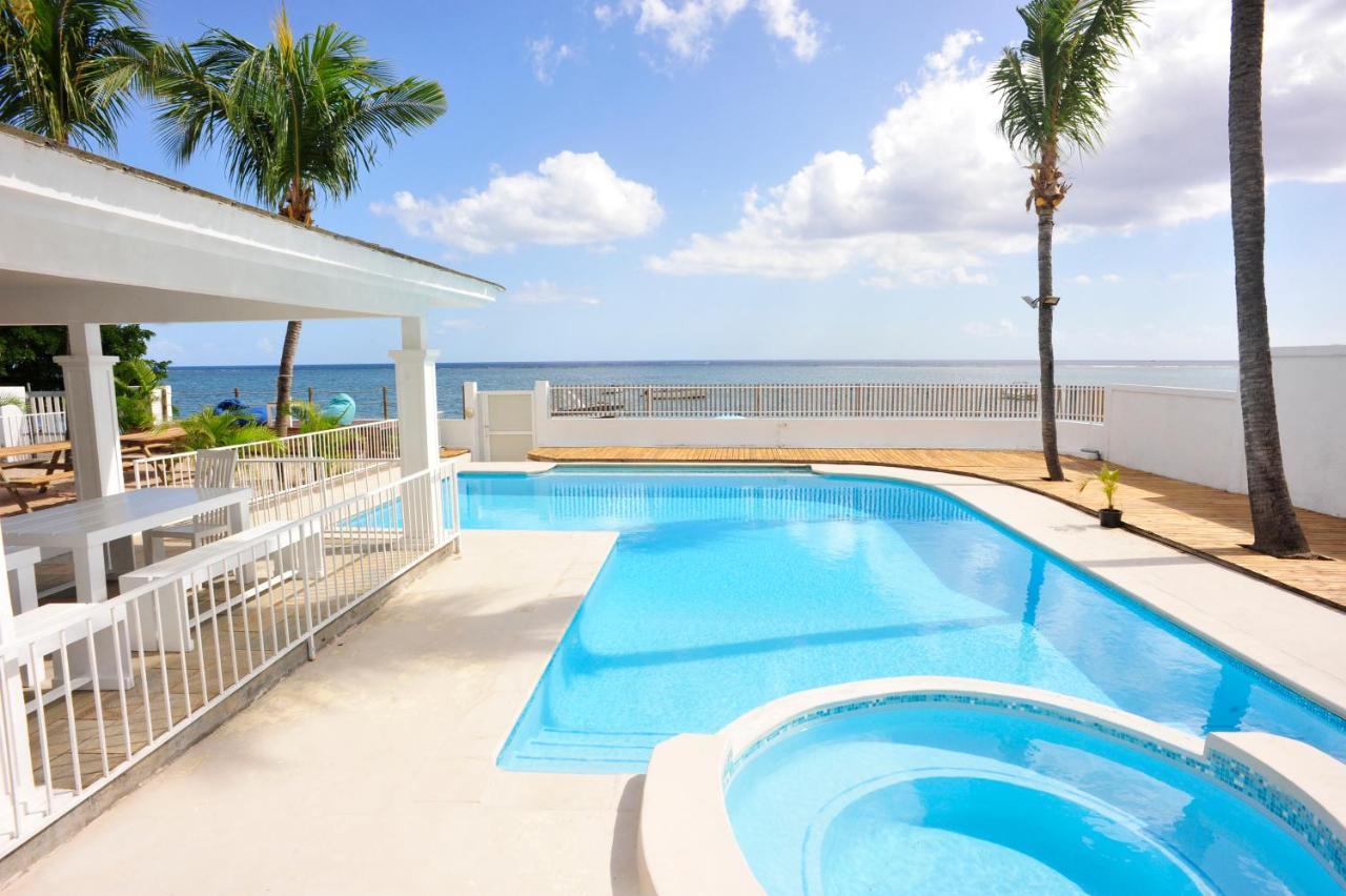 The Beach House - West Coast Mauritius ริวิแยร์นัวร์ ภายนอก รูปภาพ