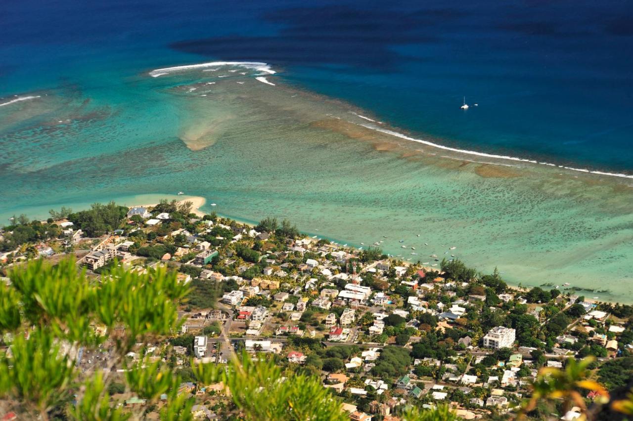 The Beach House - West Coast Mauritius ริวิแยร์นัวร์ ภายนอก รูปภาพ