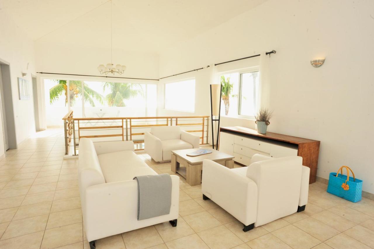 The Beach House - West Coast Mauritius ริวิแยร์นัวร์ ภายนอก รูปภาพ